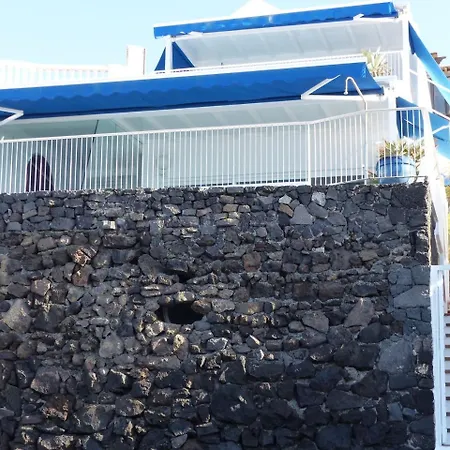 Sea Front Caleton Hébergement de vacances *